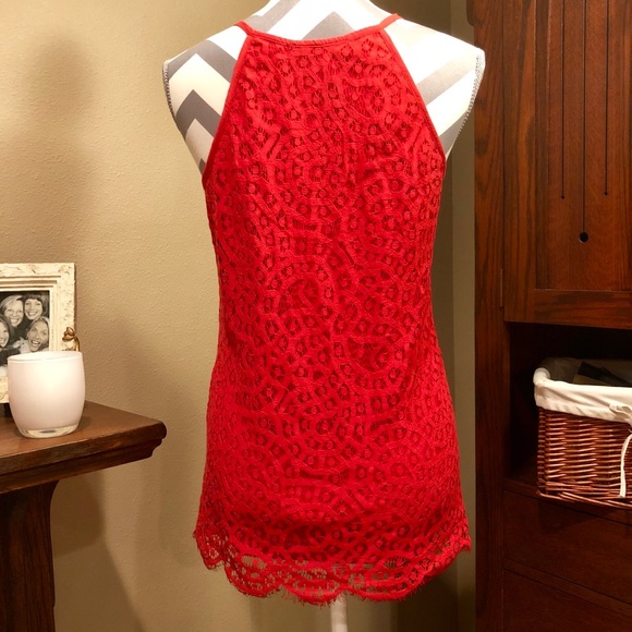 Romeo & Juliet Lace Tank - Picture 2 of 4